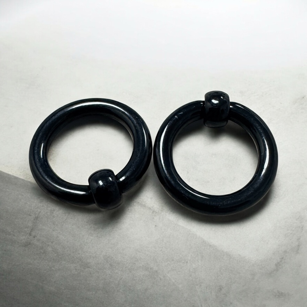 Pair 8g 1/2 Black Acrylic Captive Bead Rings - Body Piercing Jewelry